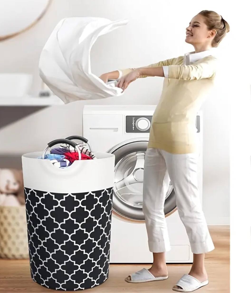 LARGE CAPACITY  LAUNDRY BASKET 82L WITH METAL HANDLES