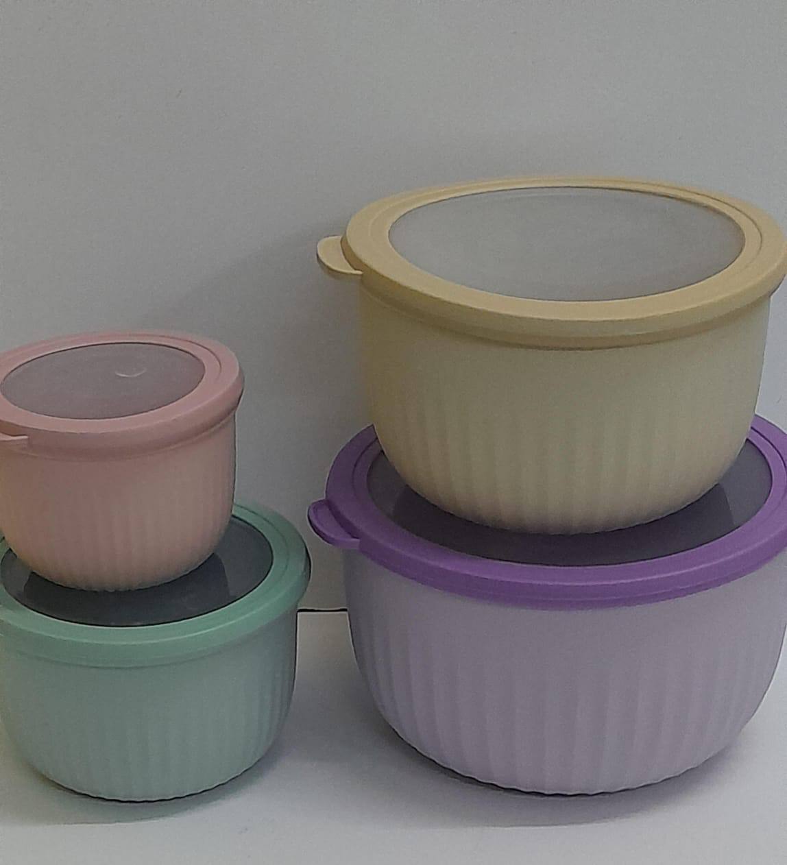 4 in1 stackable salad bowls