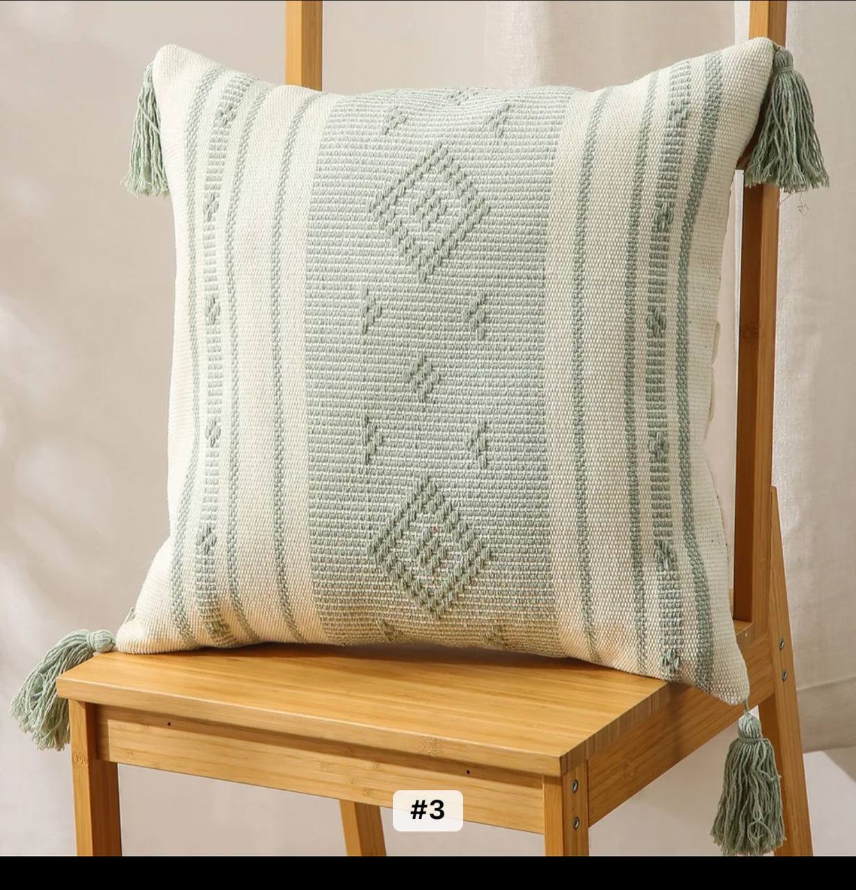Scandinavian Style Throw Pillow Cover With Tassel