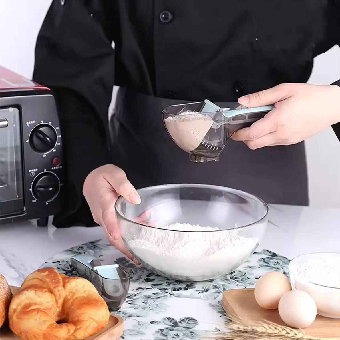 Adjustable Graduated Measuring Cup