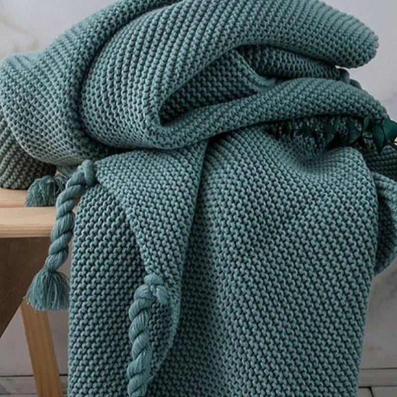 Supper Soft Knitted Throw Blankets With Tassels