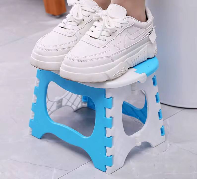 Mini Foldable Stool
Suitable for kids areas