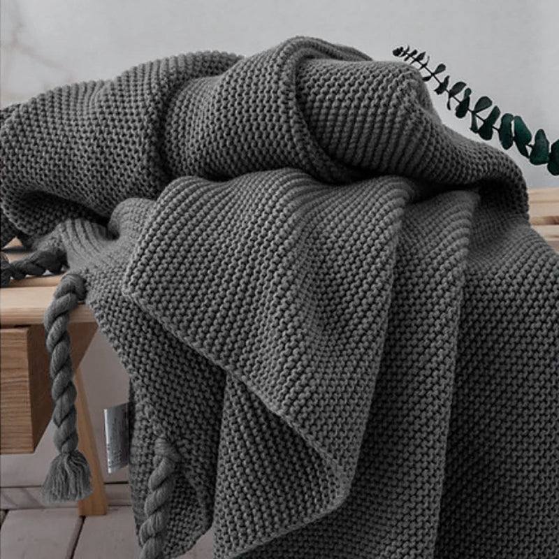 Supper Soft Knitted Throw Blankets With Tassels