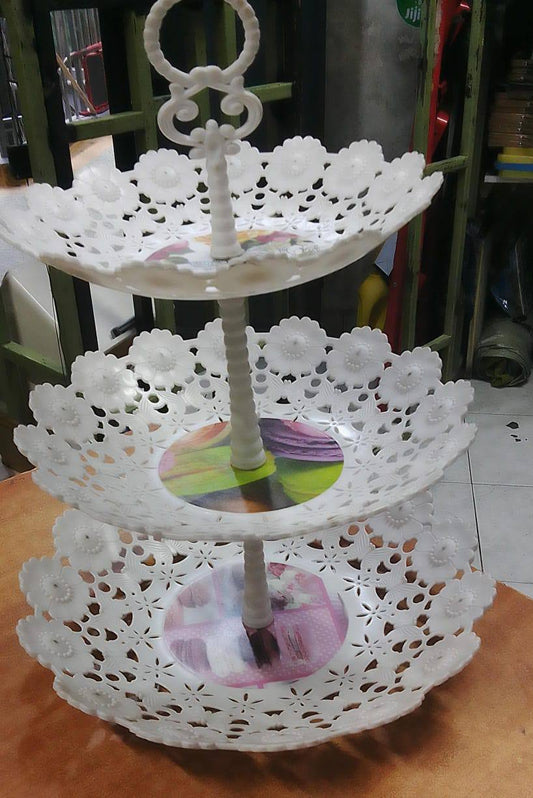 Plastic cake stand 3 layer