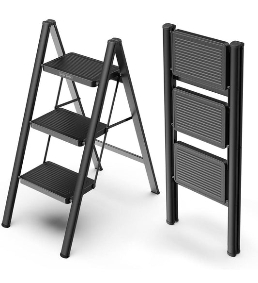 3-Step Black Foldable Ladder 
Height 140CM