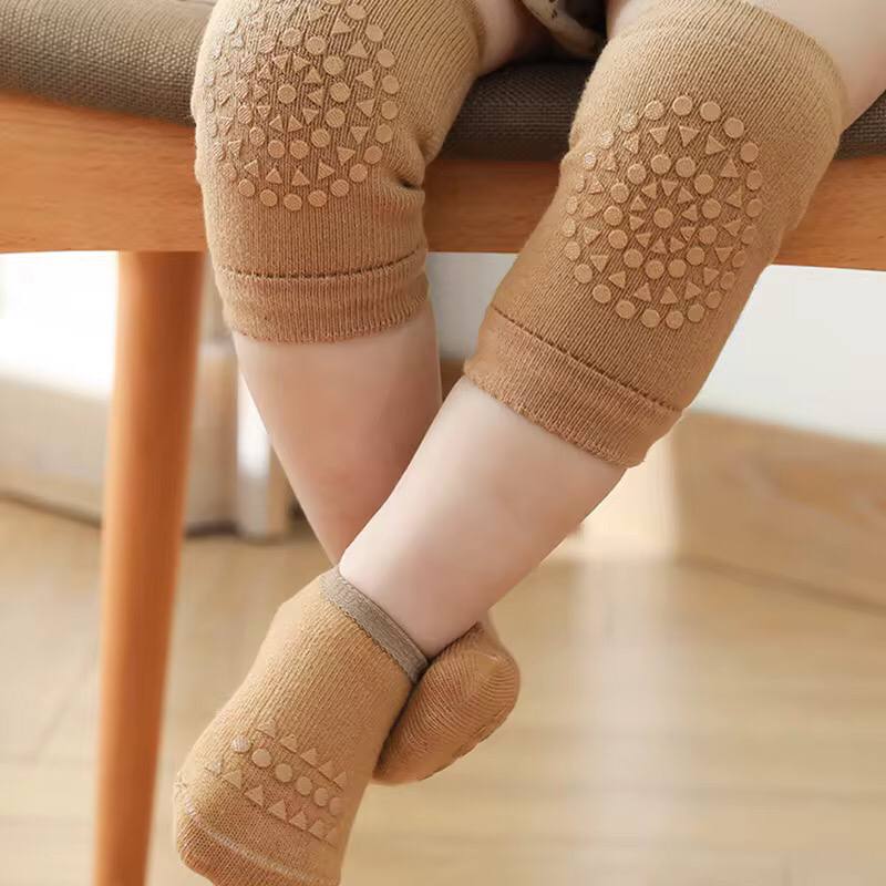 Baby prewalker antislip Socks & knee pads