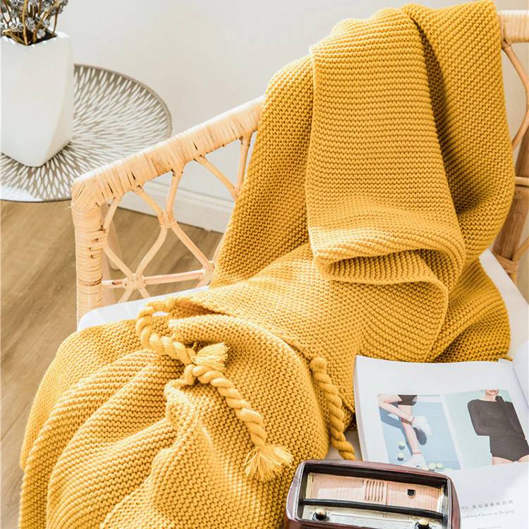 Supper Soft Knitted Throw Blankets With Tassels