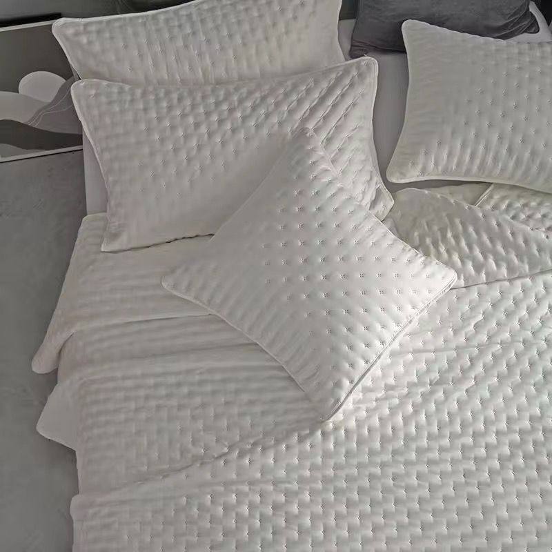 Quilted Coverlet Bedspread