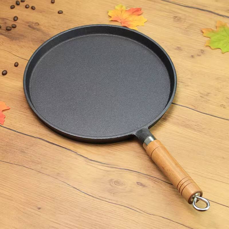 Very heavy thick , high quality Die cast (anti scratch) chapati pan .