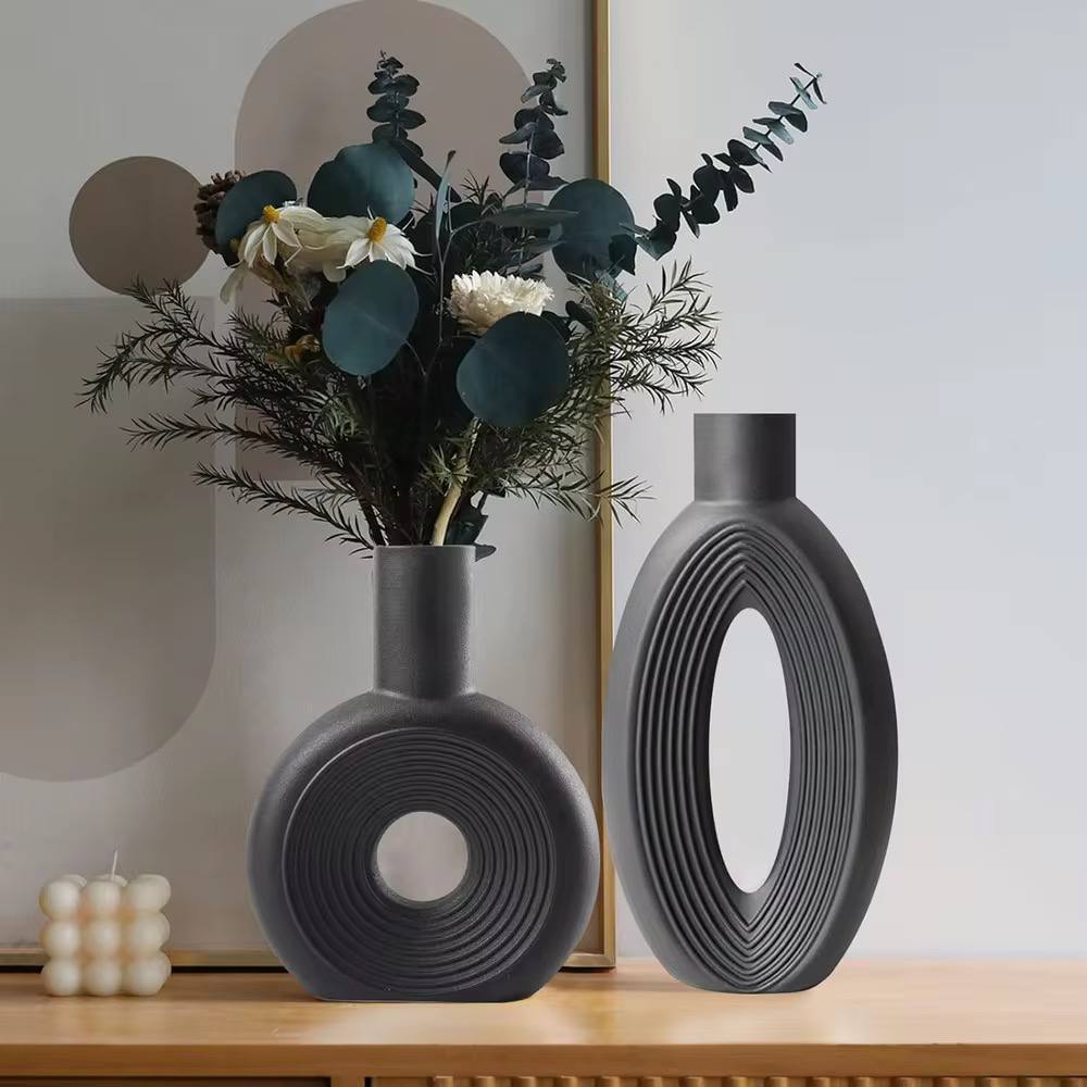 Decorative vase set