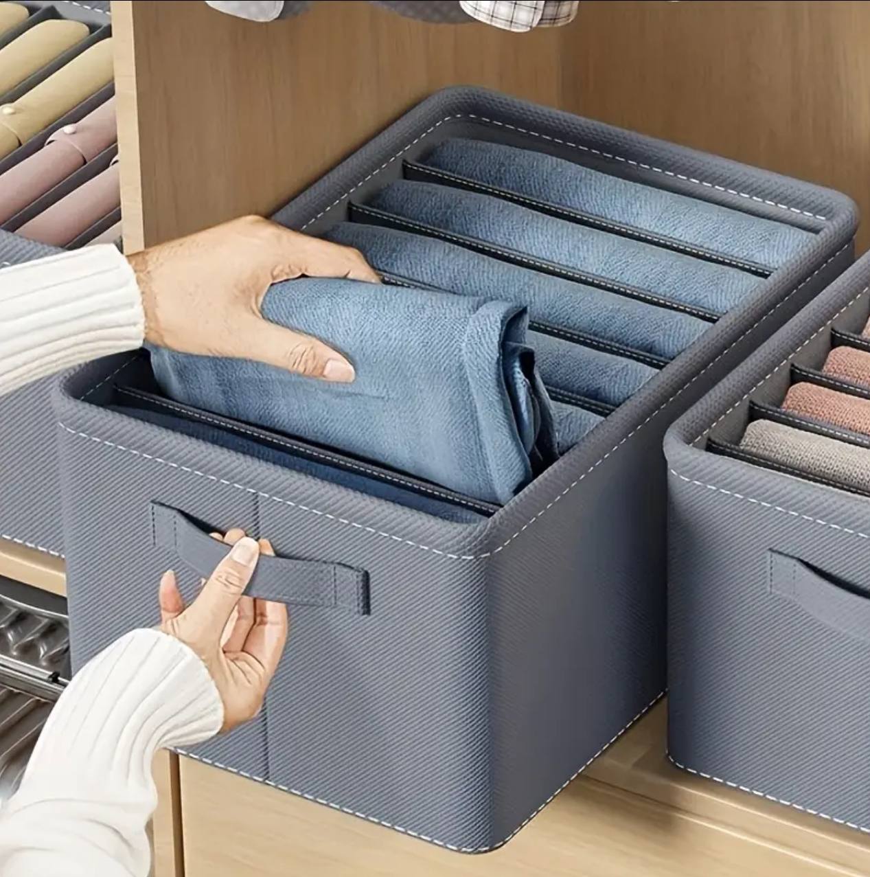 9 Grid Jeans Wardrobe Organizer.
