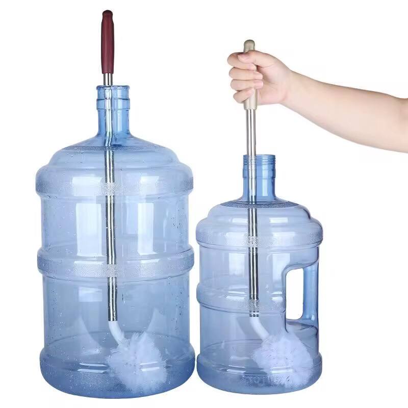 Bent gallon bottle cleaning brush