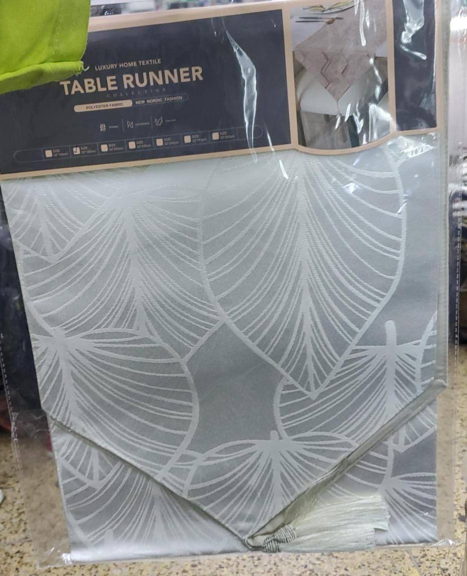 Simple elegant rectangular table runners