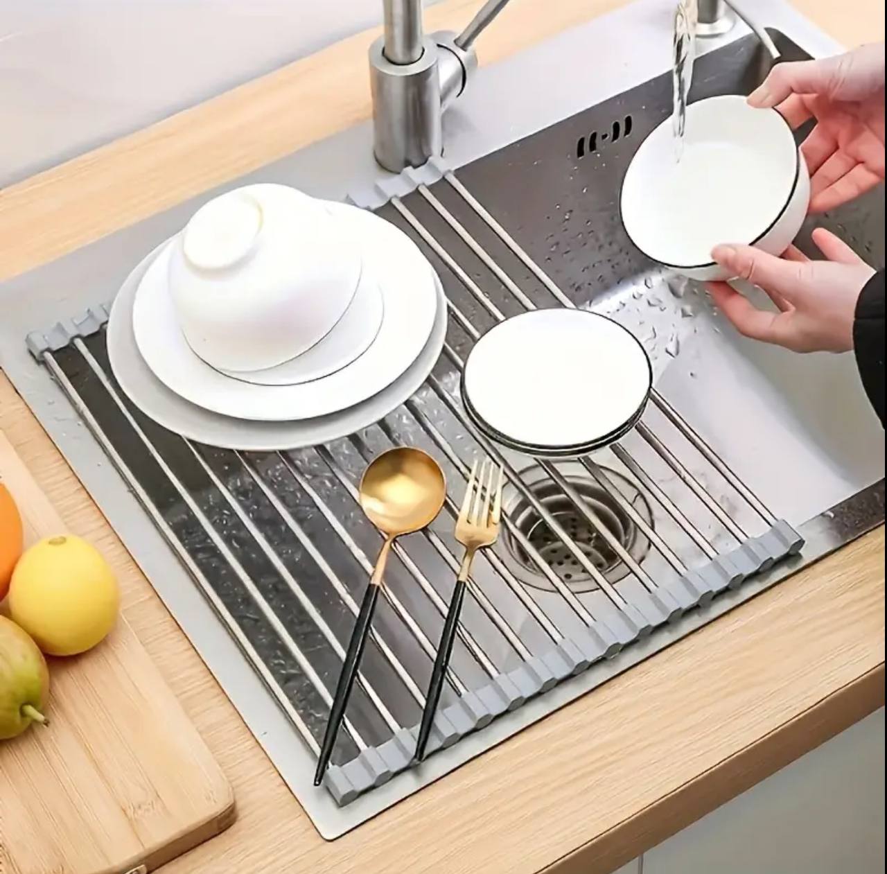 Stainless Steel Foldable Vegetable/ Fruits & Dish Drying Mat