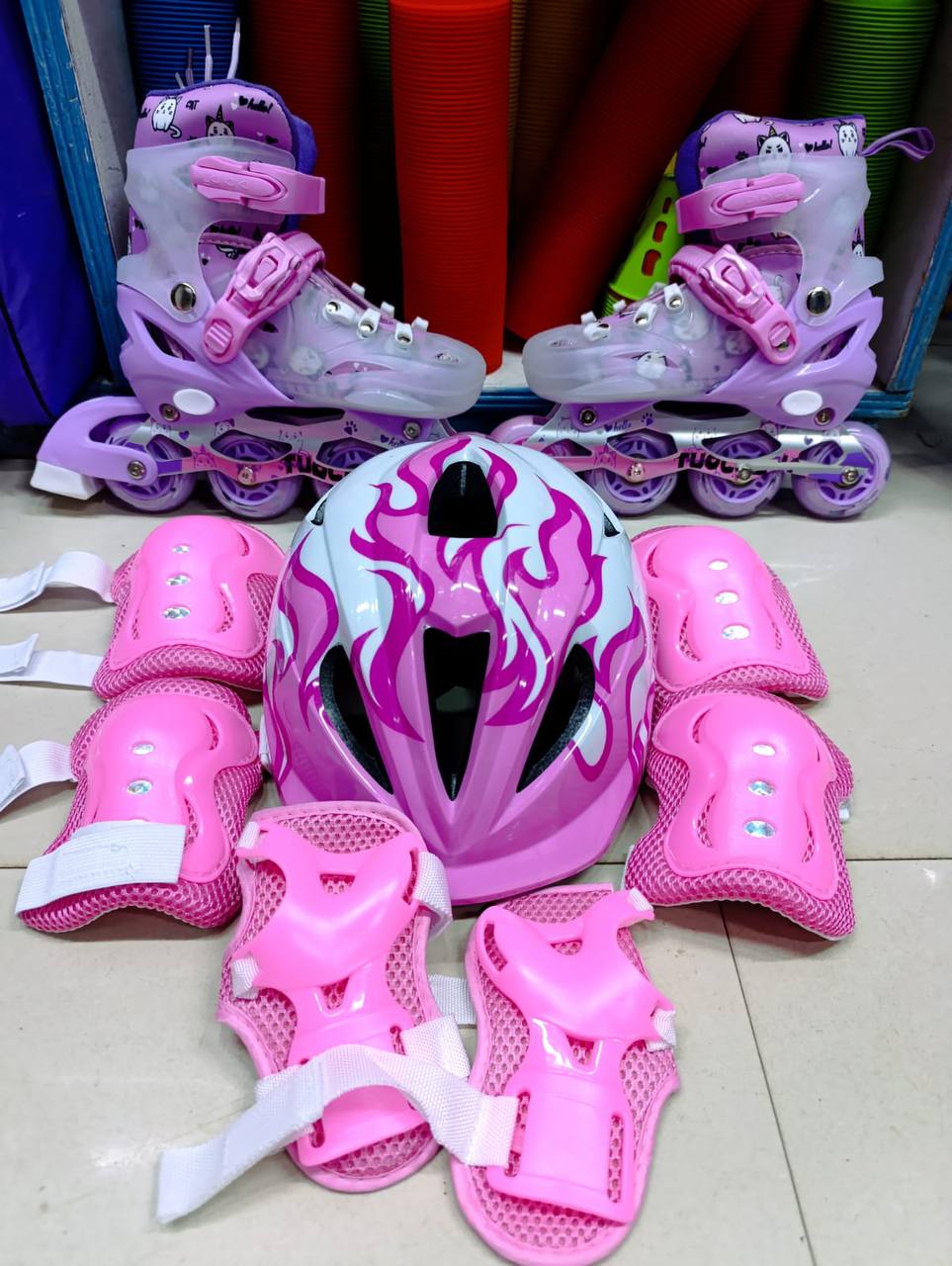 Full set Pu wheeled skates