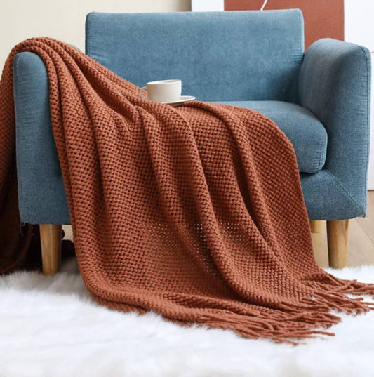 Super soft knitted throw blanket with tassels