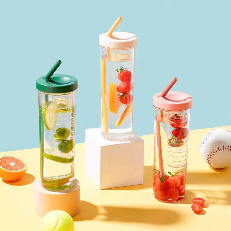 Cute Water Bottle With Foldable Straw 700ML Water Bottle