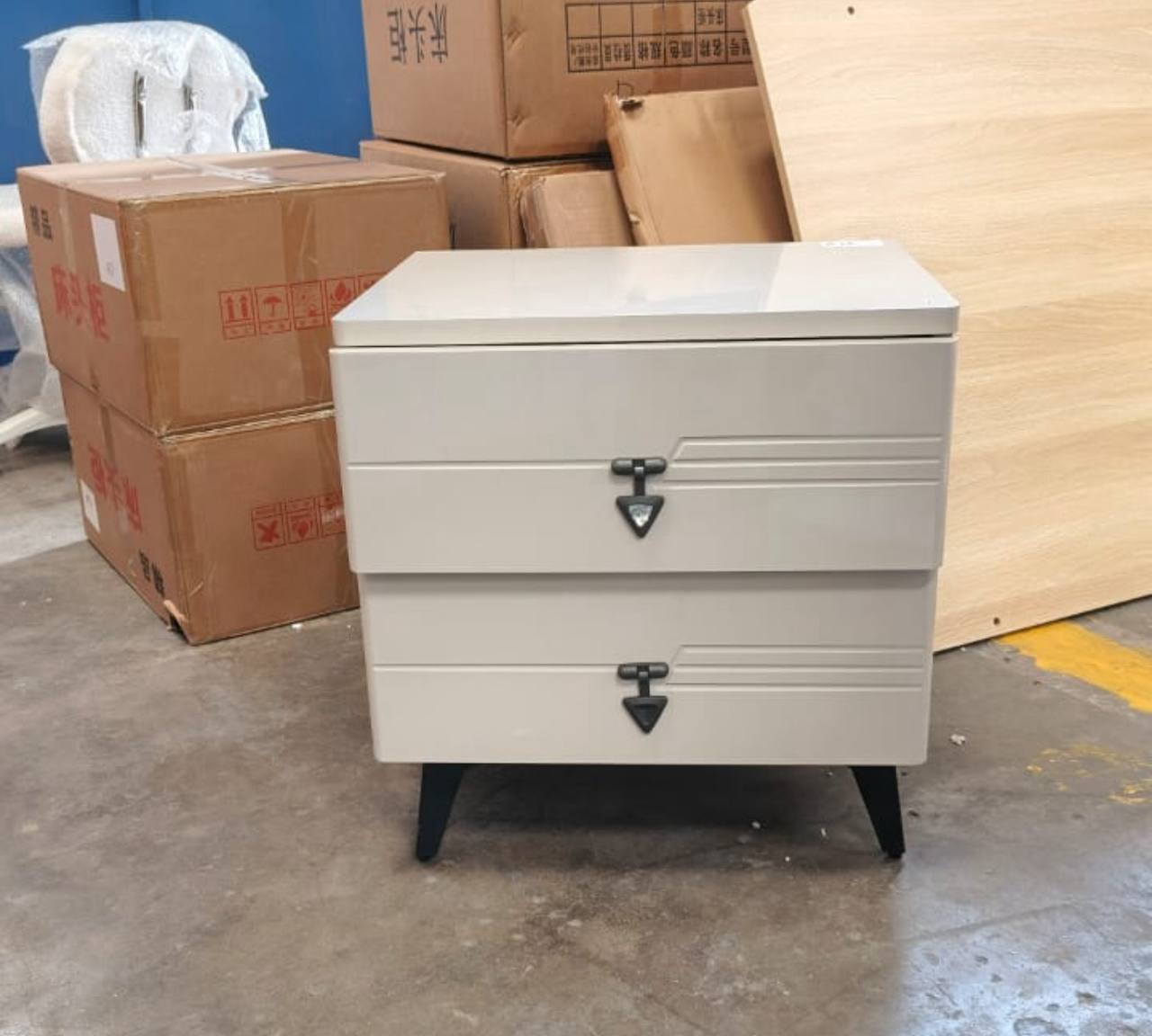 High quality Bedside cabinets
