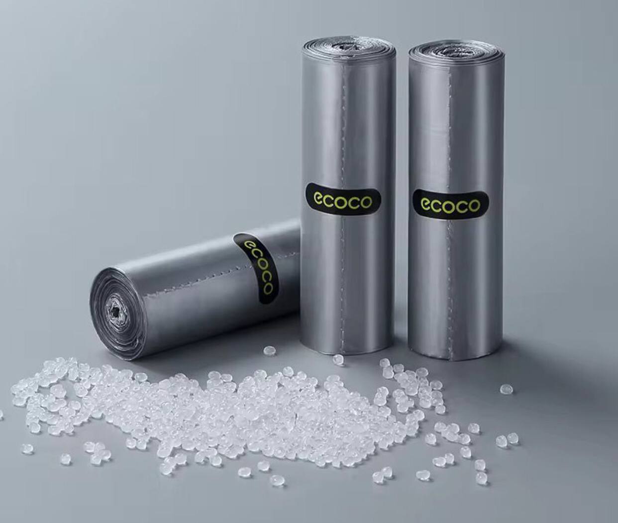 Drawstring trash bags