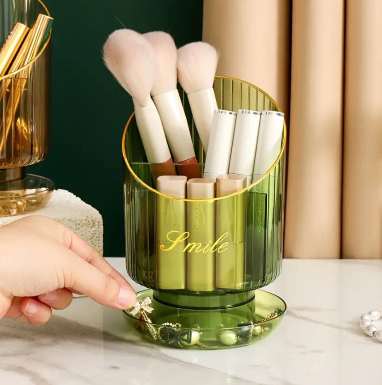 Rotating makeup brush holder