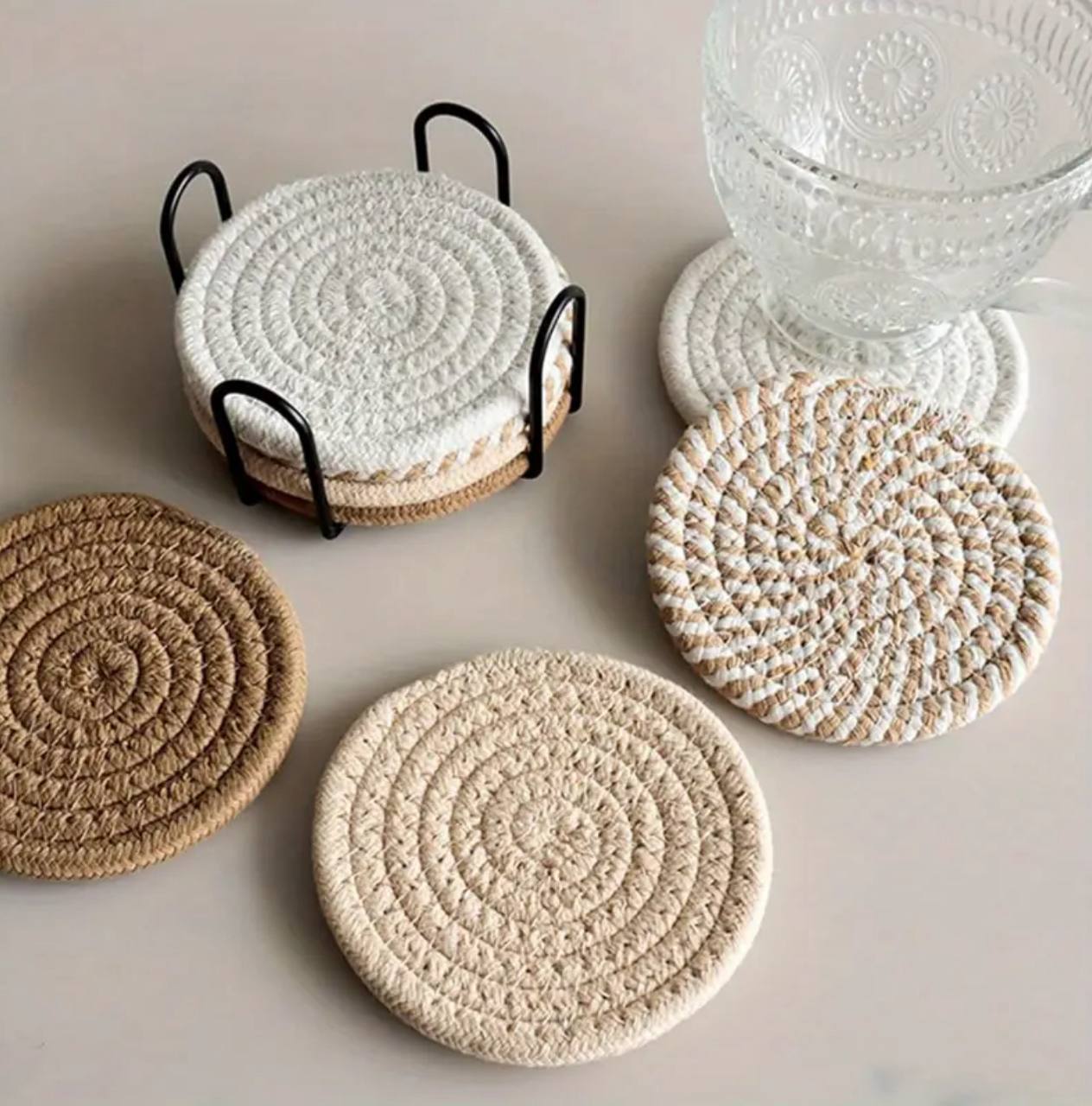 8pcs Rattan Coasters with metallic Holder