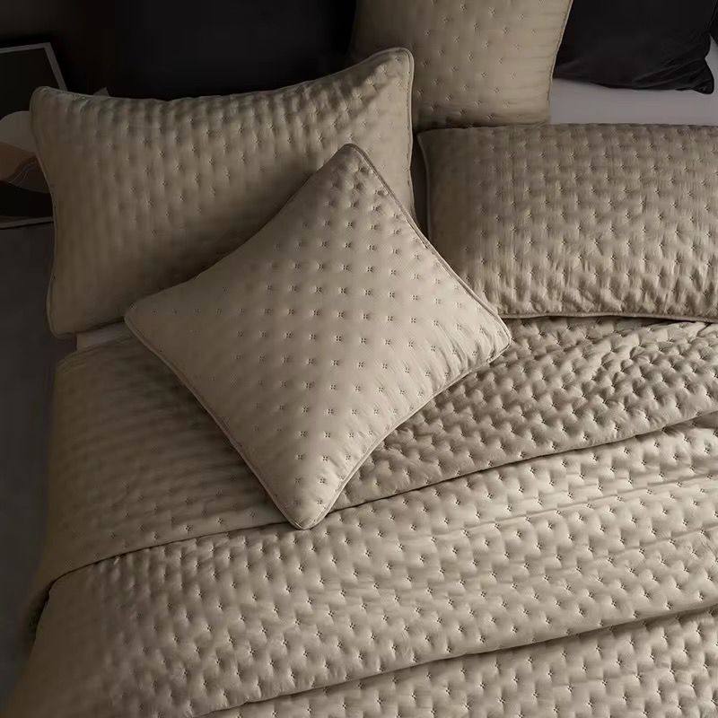 Quilted Coverlet Bedspread