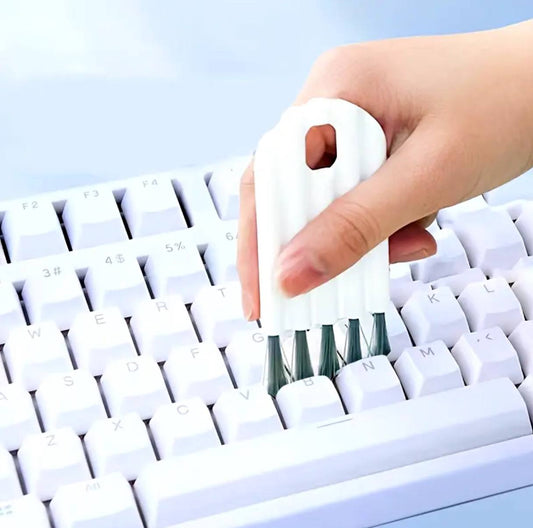 Multifunctional flexible gap brush