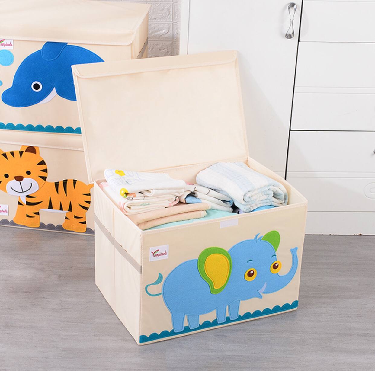 Luxury storage basket with lid