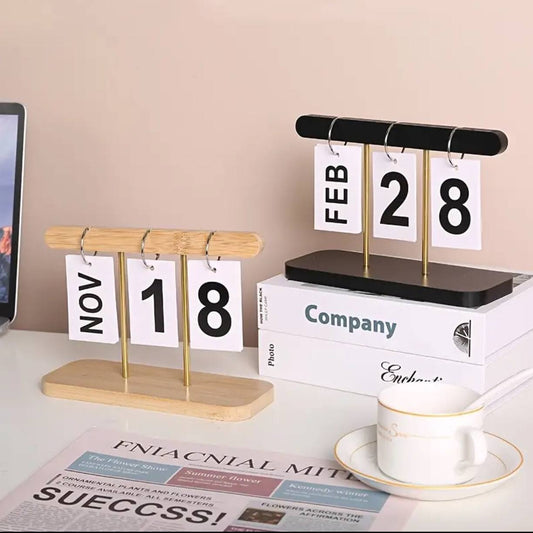Minimalism Creative Living Room Office Decoration Wooden flip Calendar