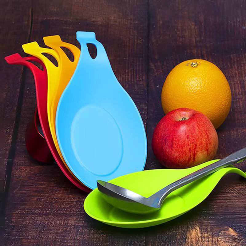 Silicone spoon rest