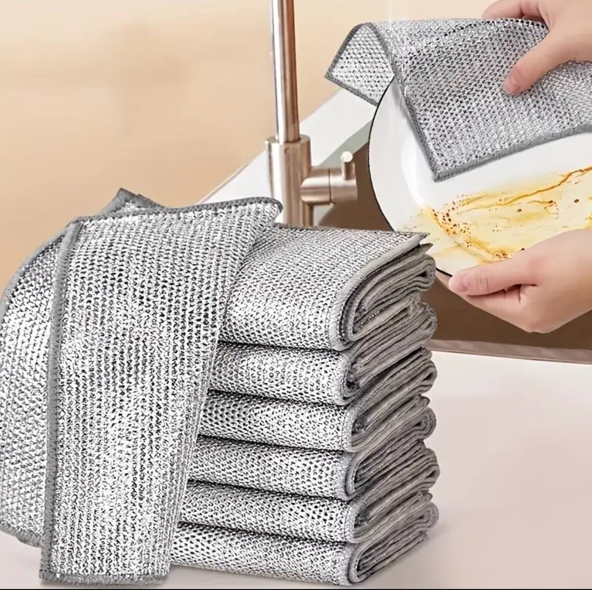 Multi-purpose magic wire dish cleaning cloth.
