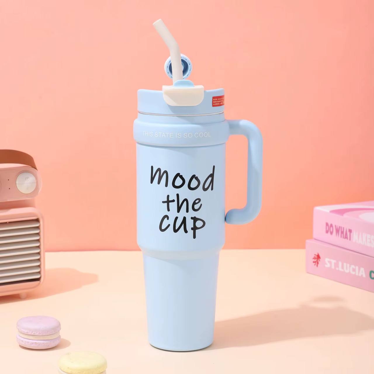Stainless steel large capacity handled both cold and hot insulated cup with metallic straw