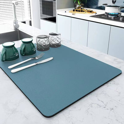 Geometric kitchen dish drying mats