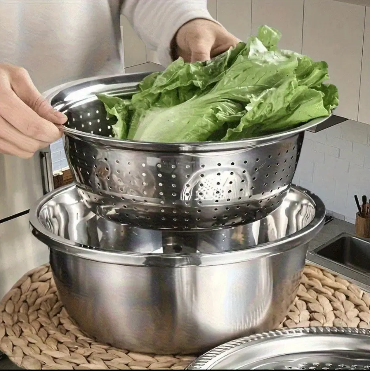 26cm 4PCS  Set 304 colander Stainless Steel Bowl with Lid