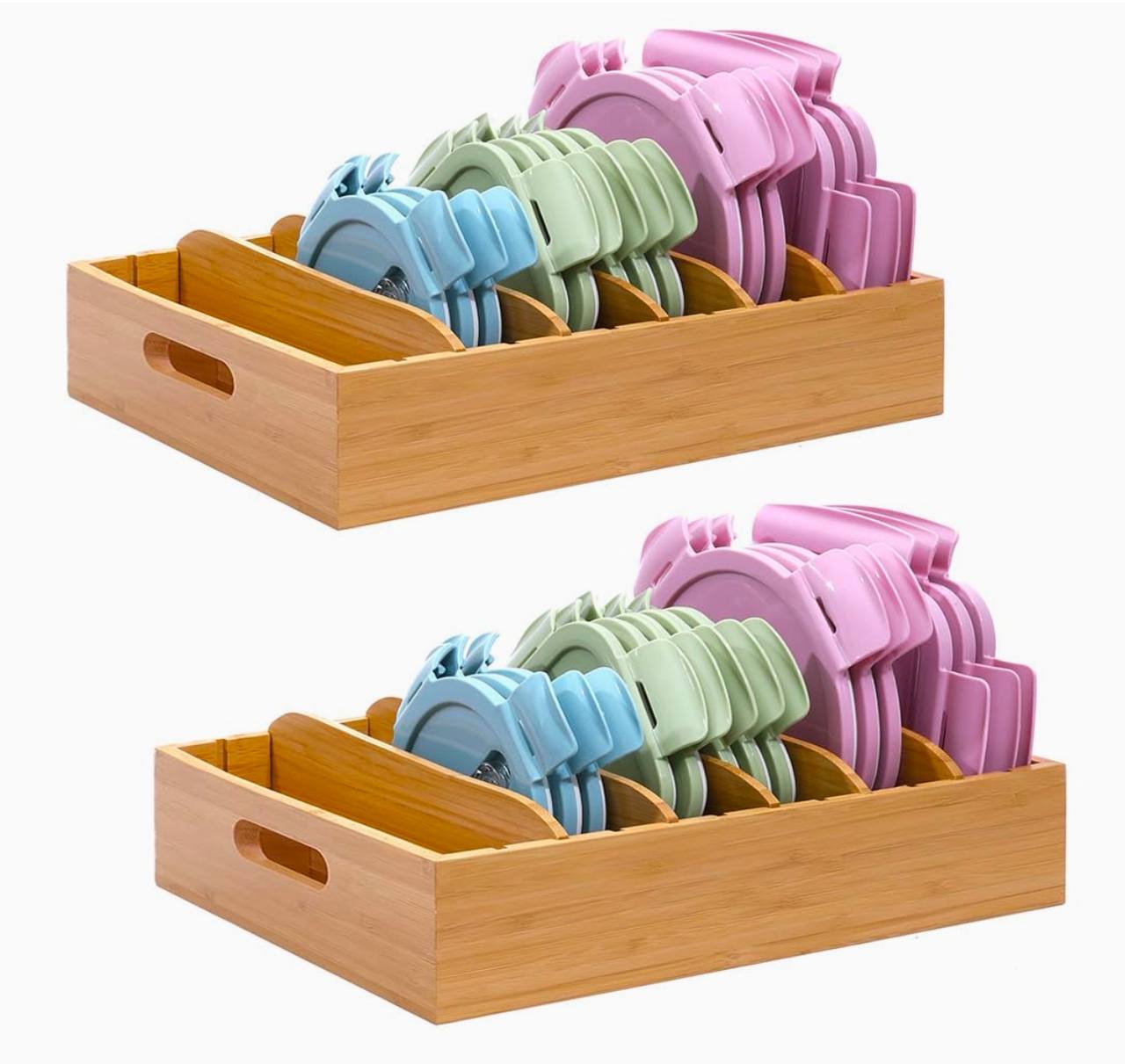 Multifunctional organiser