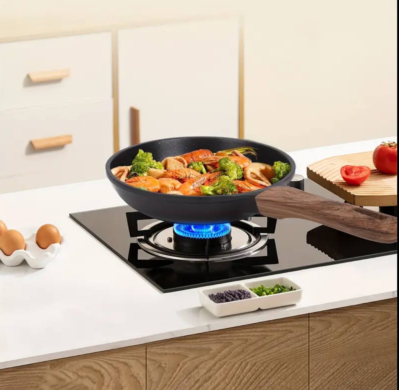 Non stick frying pan