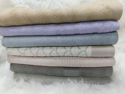 Cotton medium towels