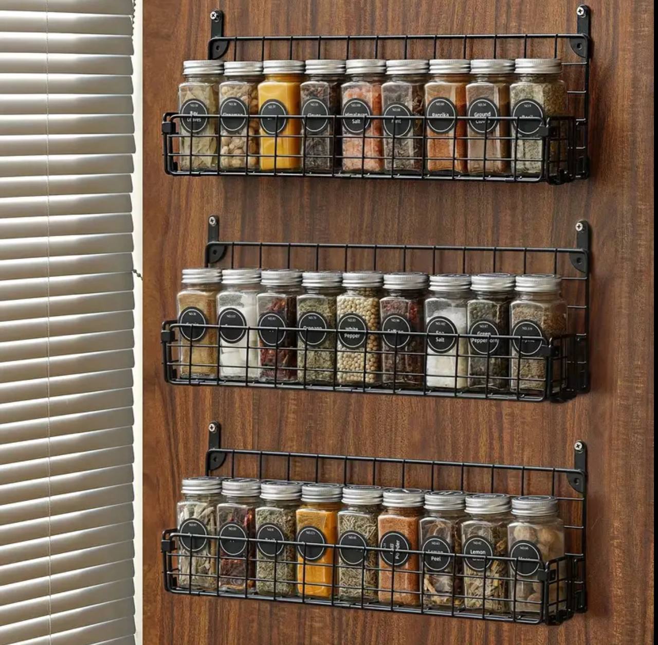 High Quality 4 tier Wall-Mounted Metal Spice Rack