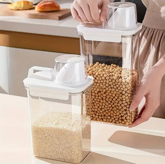 Storage containers with measuring cup