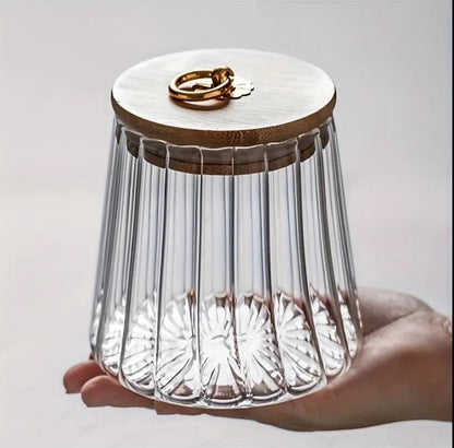 Glass storage containers with Bamboo lid