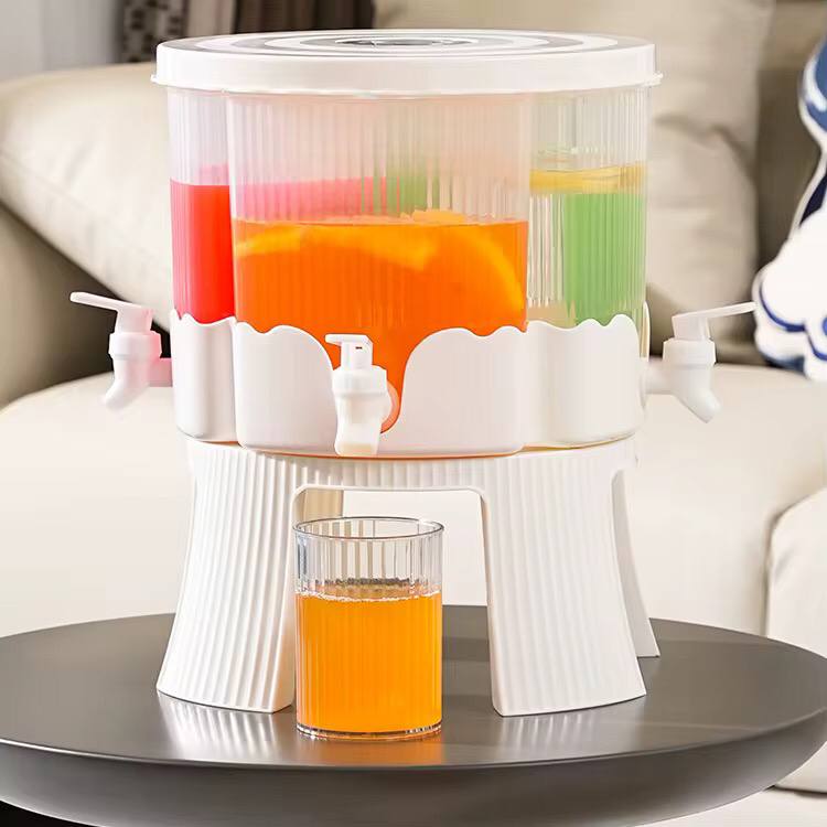 Rotating Portable Drink Dispenser