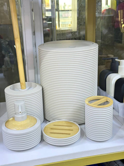 Plastic and bamboo  luxury bathroom accessories