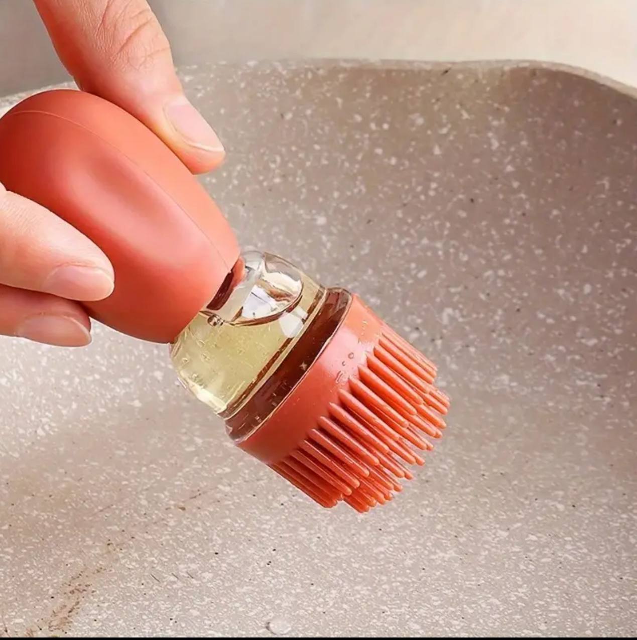 Oil drop dispenser