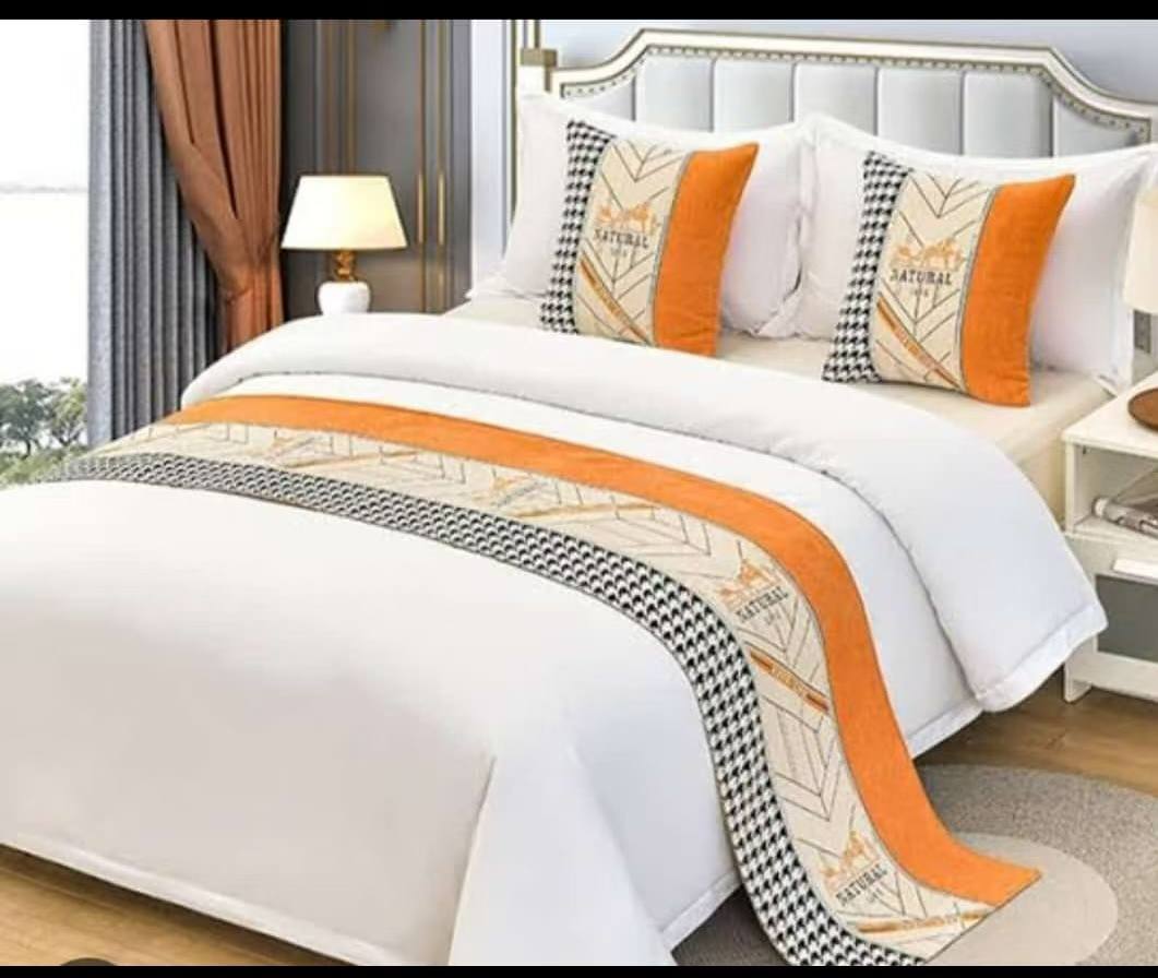 Bed runner set