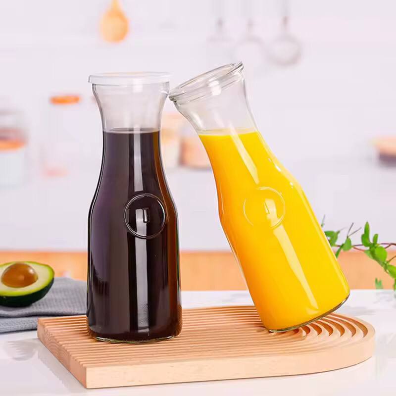 Glass Carafe with bamboo lid