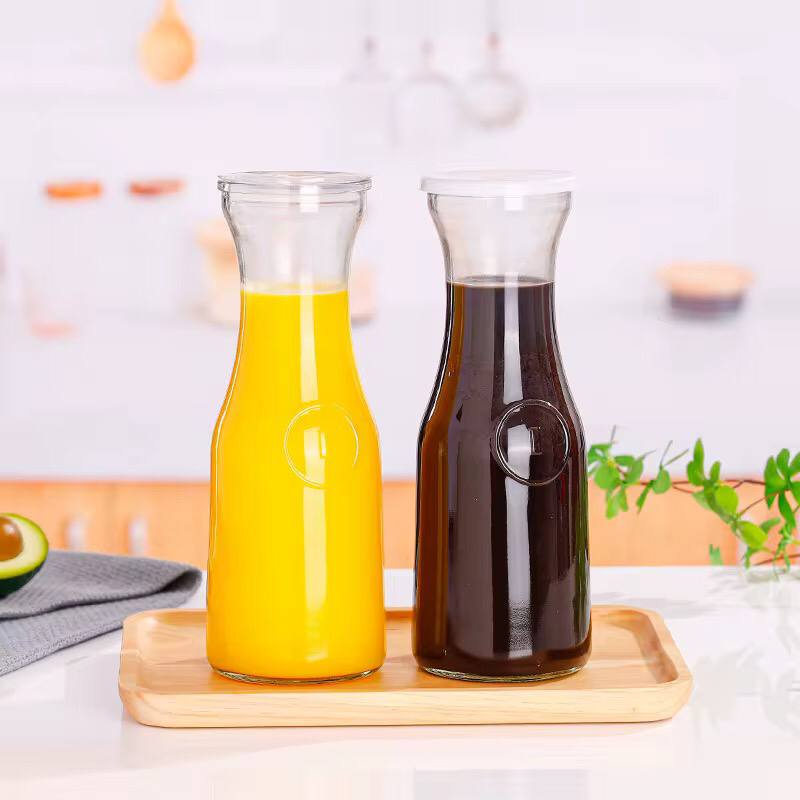 Glass Carafe with bamboo lid