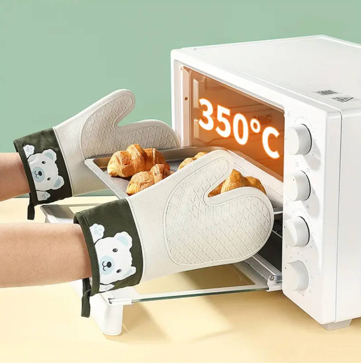 Silicone Heat-Insulating Gloves