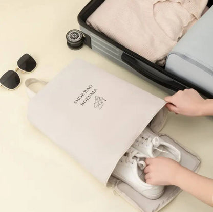Portable travel shoe bag