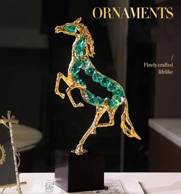 Luxury Modern crystal horse statue sculpture, spar handicraft ornaments