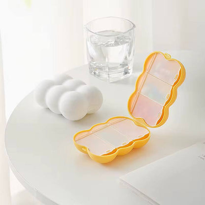 6 grid pill case.